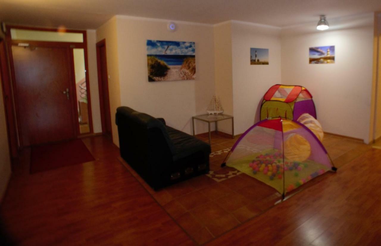 Floryda Jurata Bed & Breakfast Luaran gambar